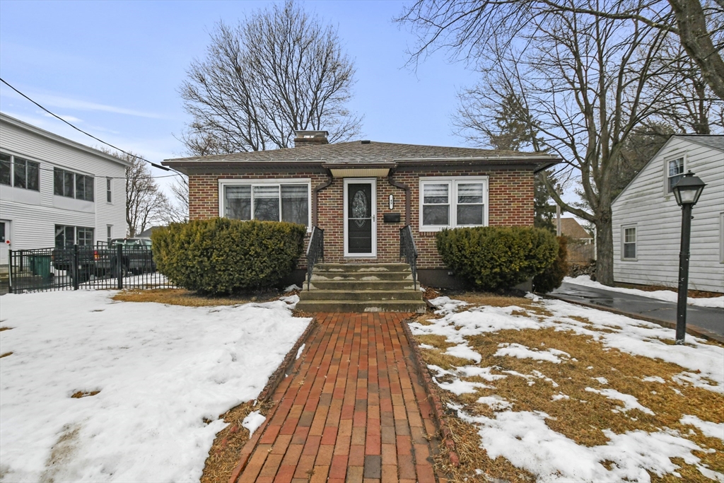 49 Clearview Avenue