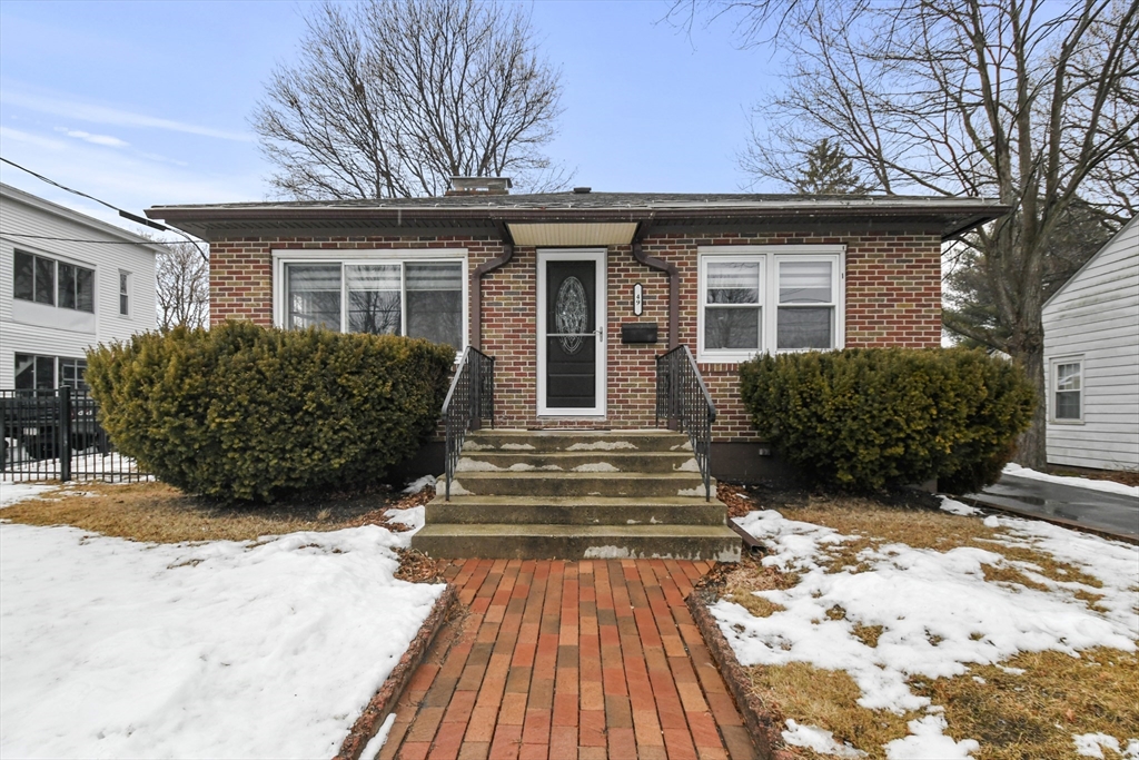 49 Clearview Avenue