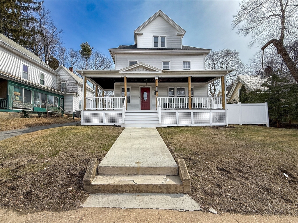 102 Chestnut St