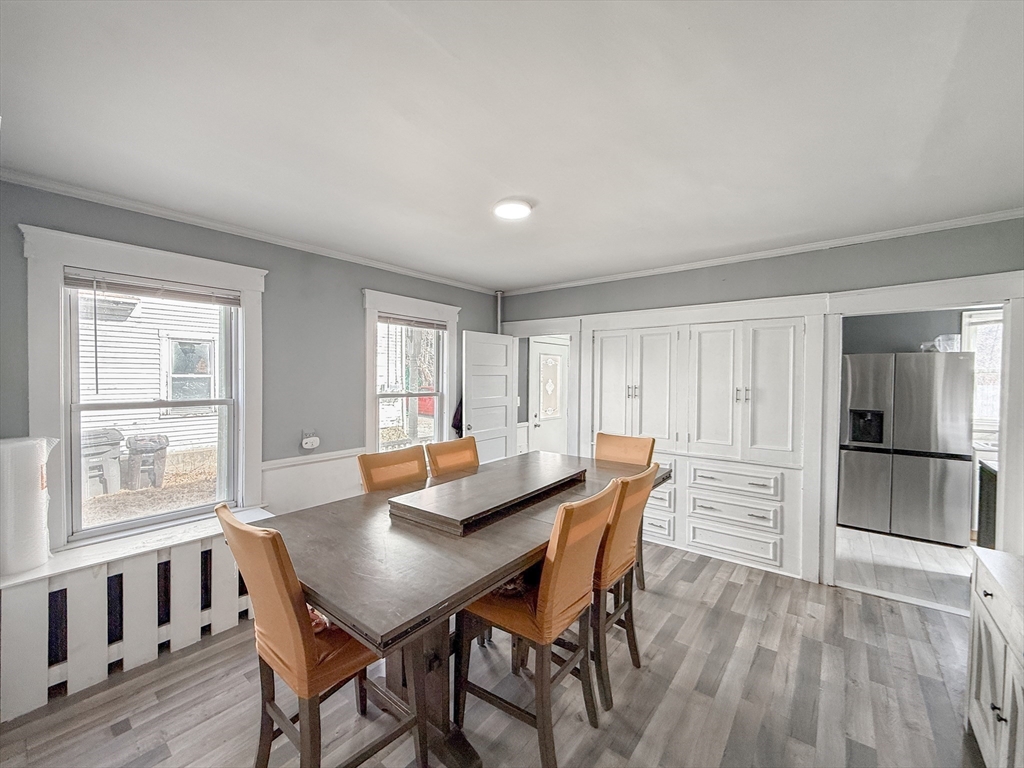 102 Chestnut St
