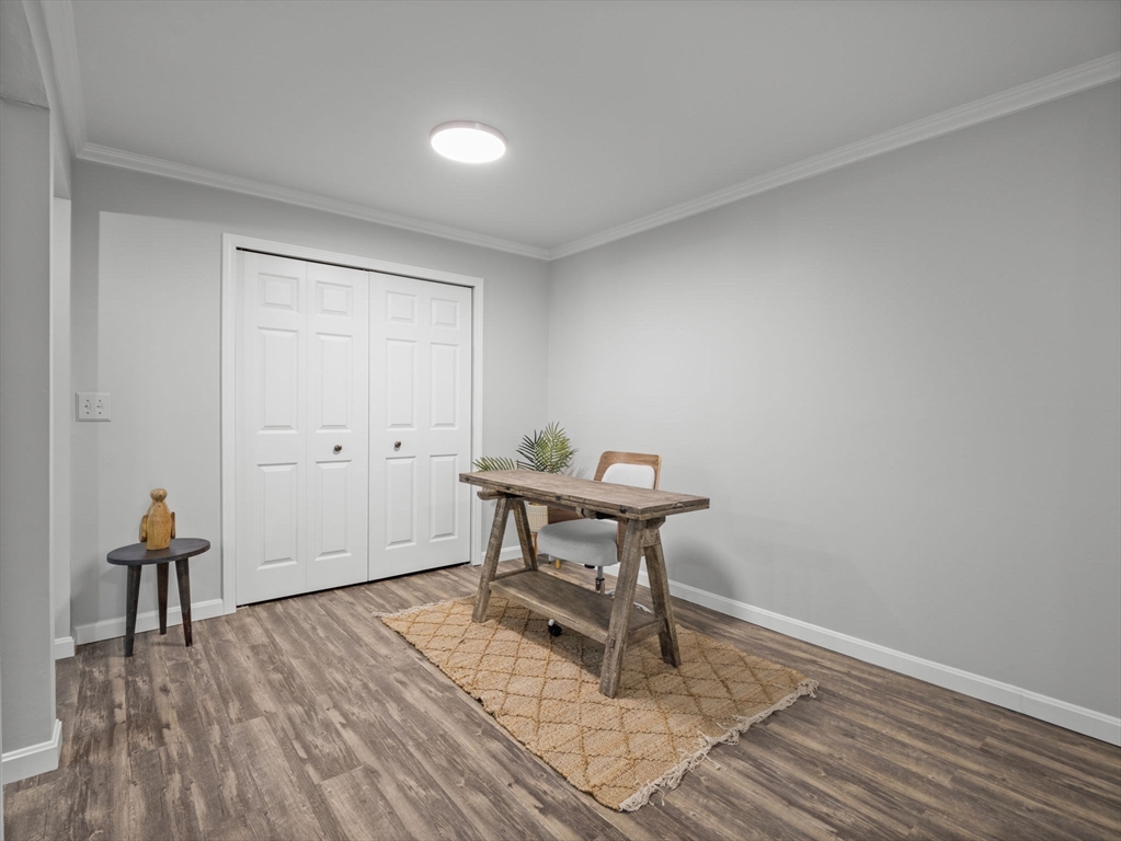 7 Shadowbrook Lane # 9