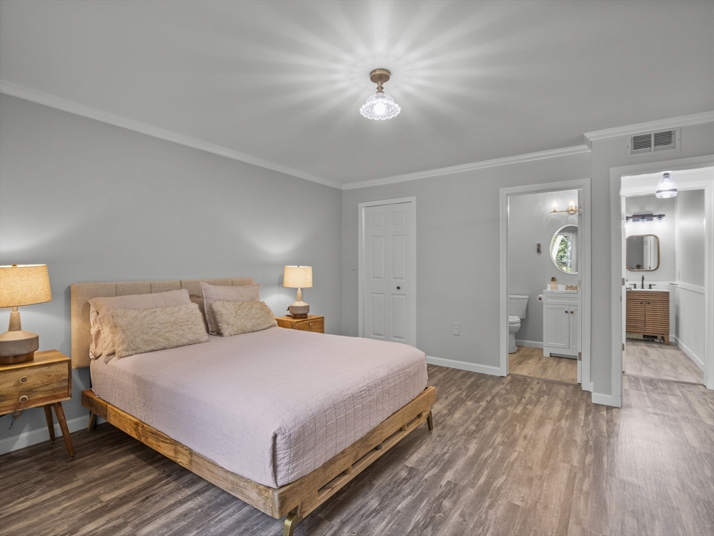7 Shadowbrook Lane # 9