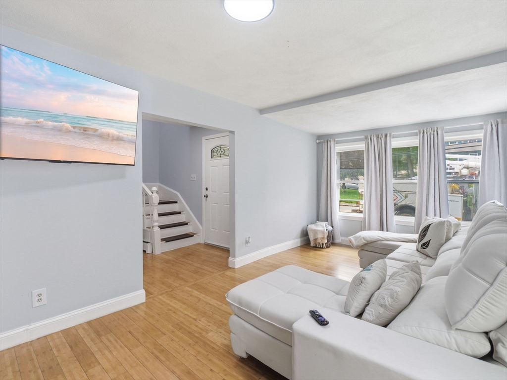 85 Purchase St
