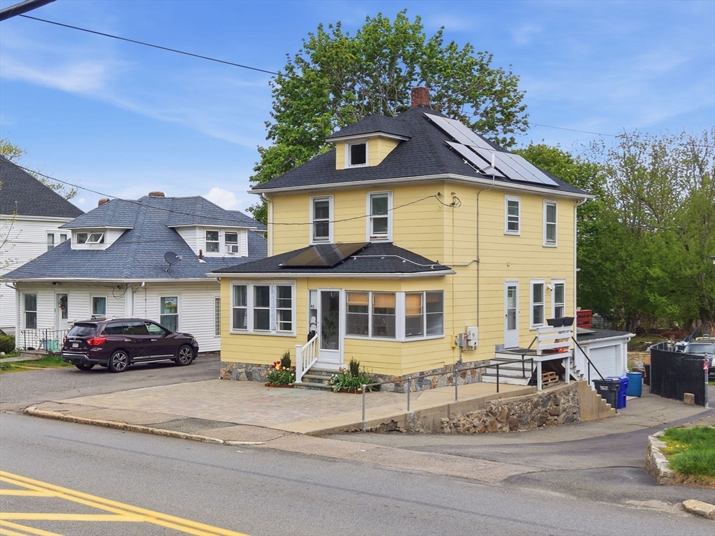 85 Purchase St