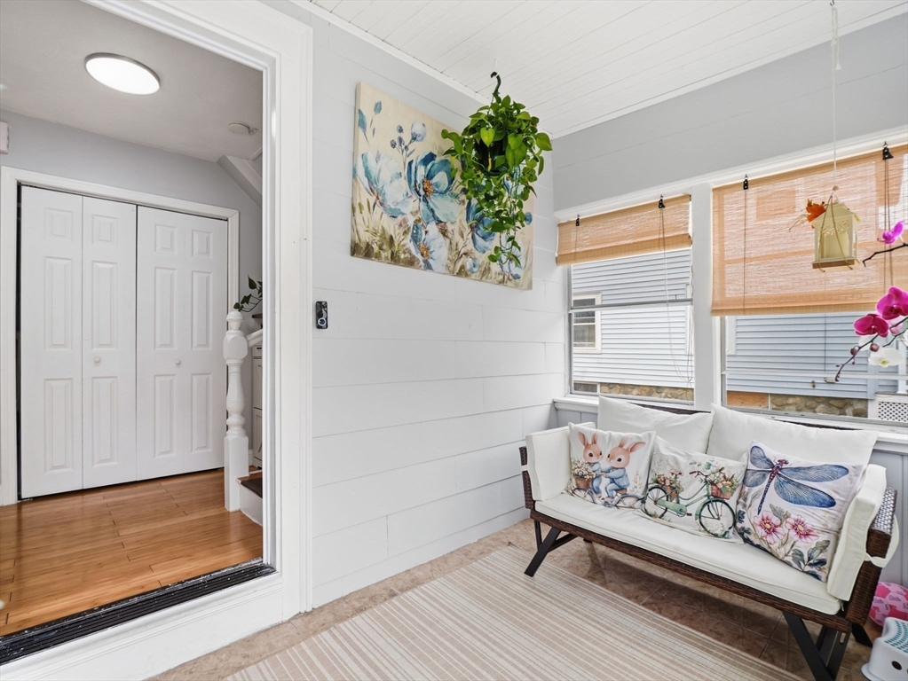 85 Purchase St