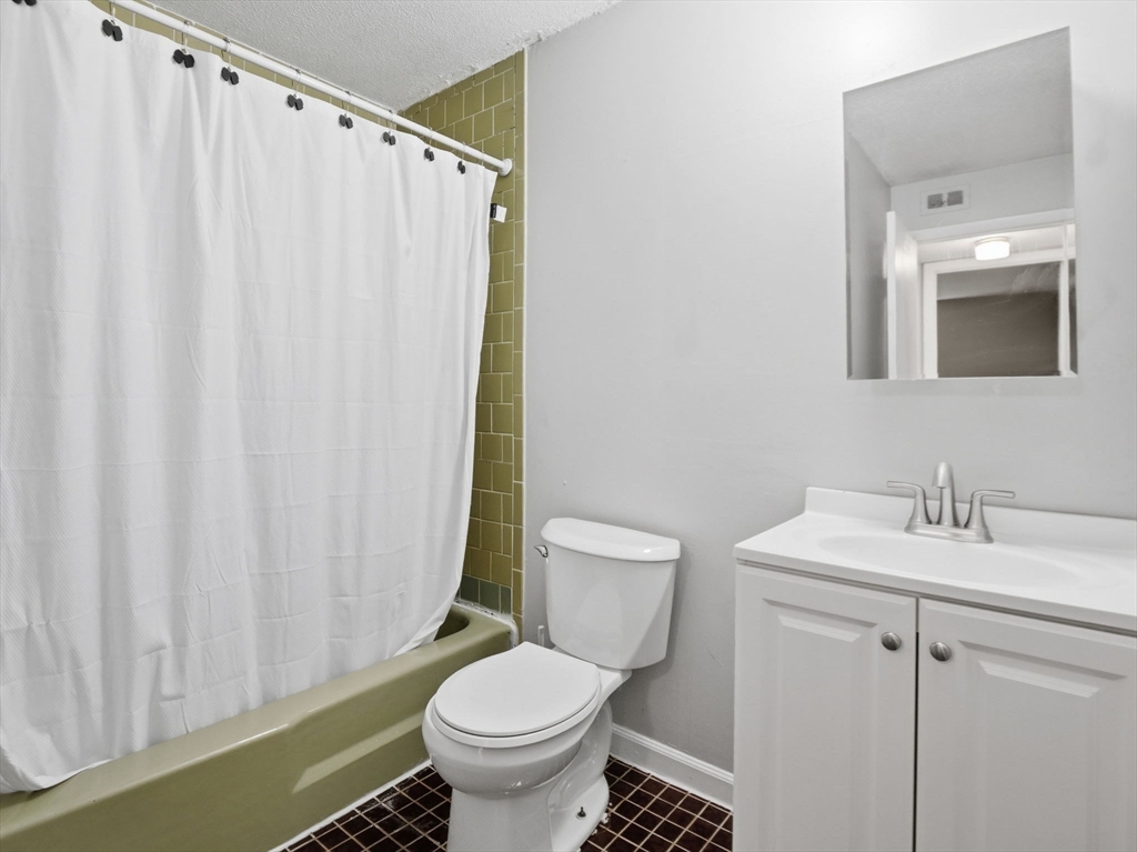 15 Shadowbrook Lane # 28