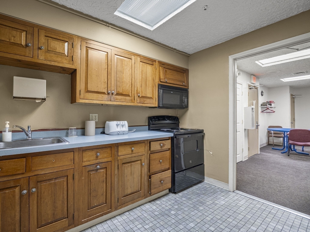 15 Shadowbrook Lane # 28