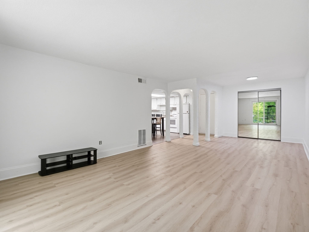 15 Shadowbrook Lane # 28