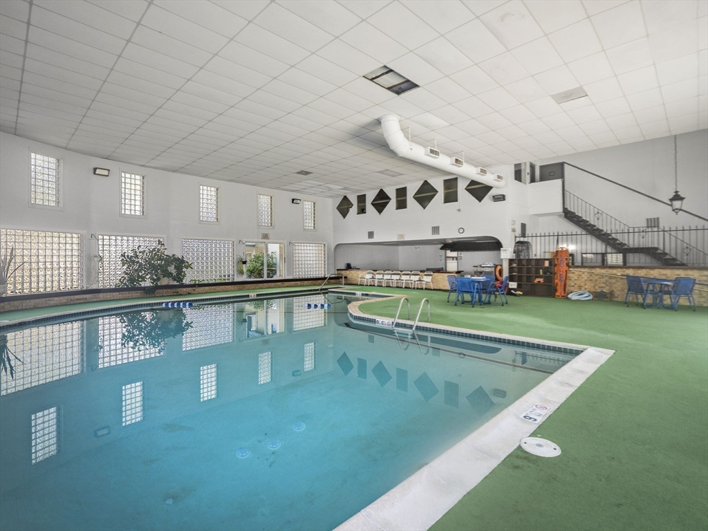 15 Shadowbrook Lane # 28