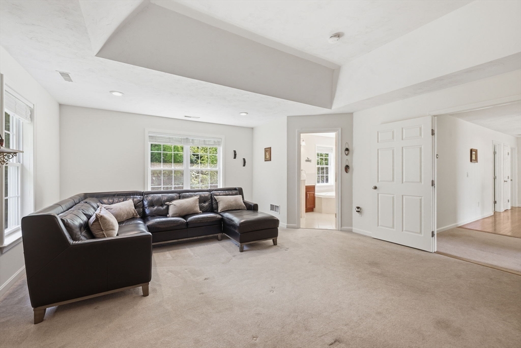 9 Brandywine Lane