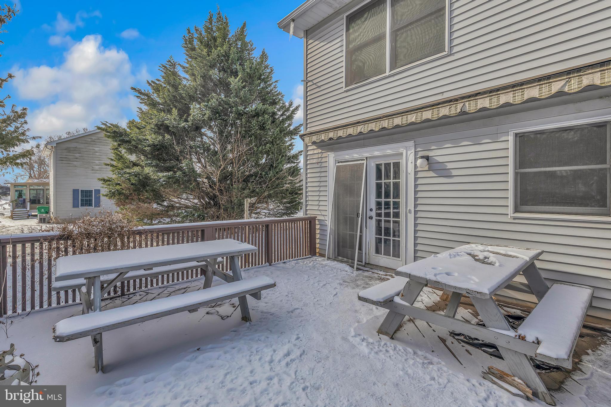 103 S Canvasback Ct