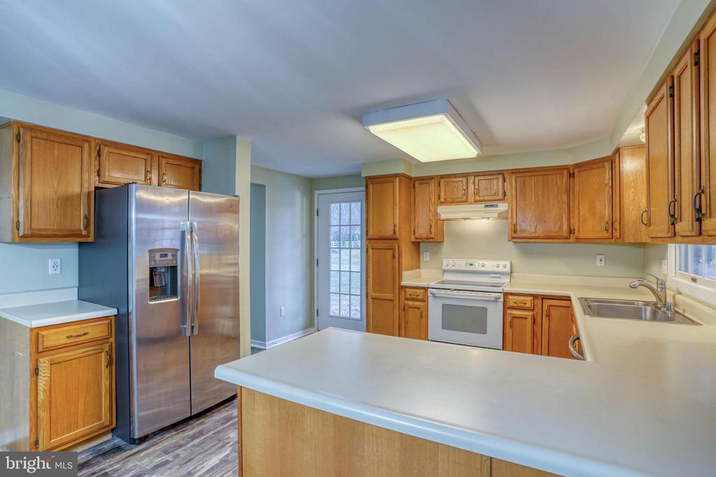 122 BARTLEY DRIVE