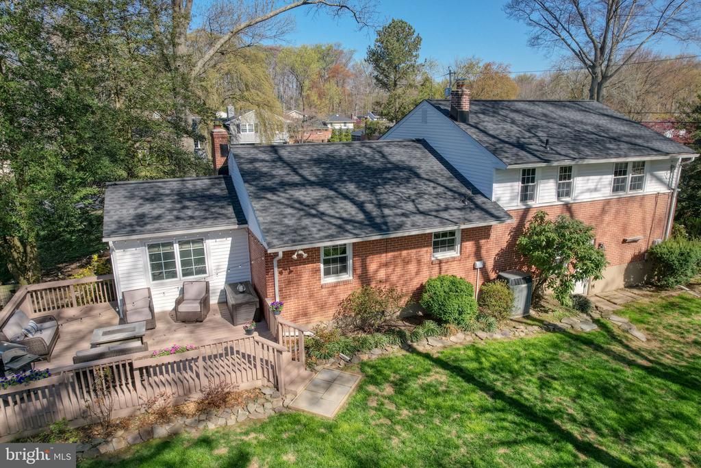 604 IVYDALE ROAD