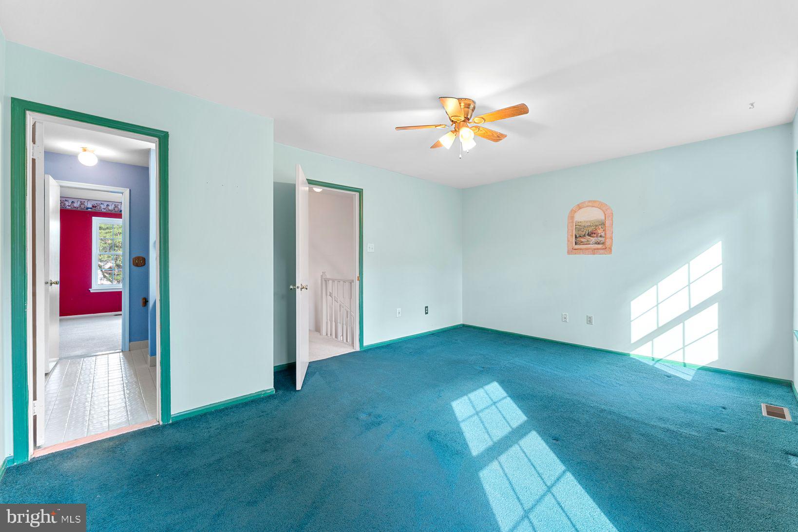 9 Carlyle Ct