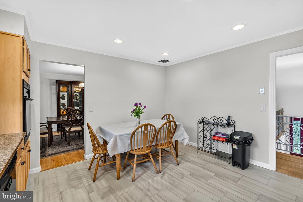1305 CARLISLE ROAD