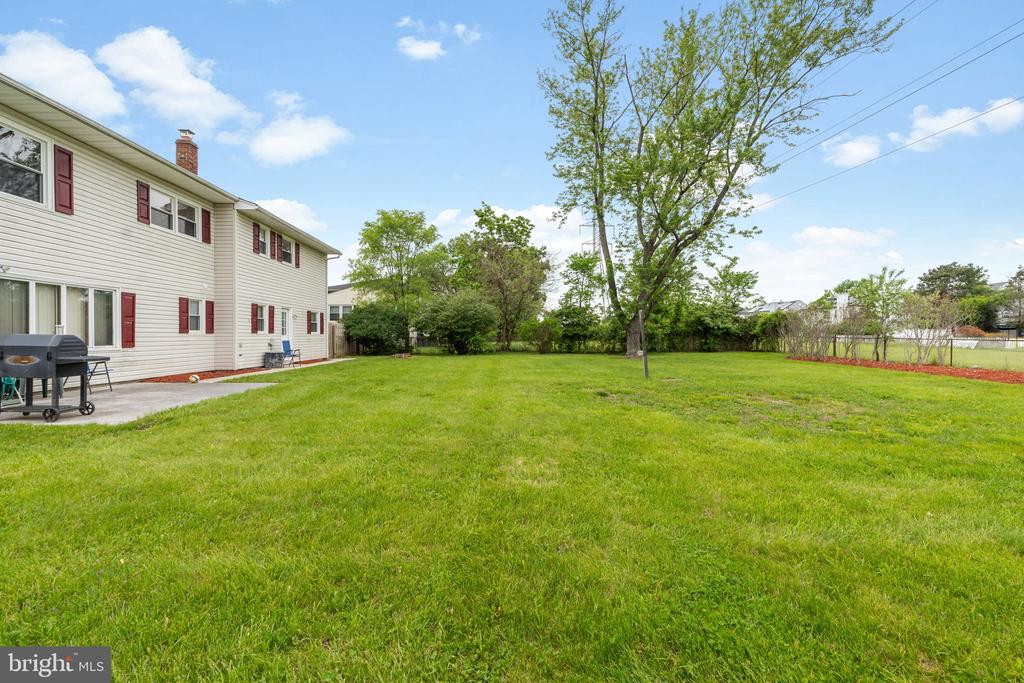 1305 CARLISLE ROAD