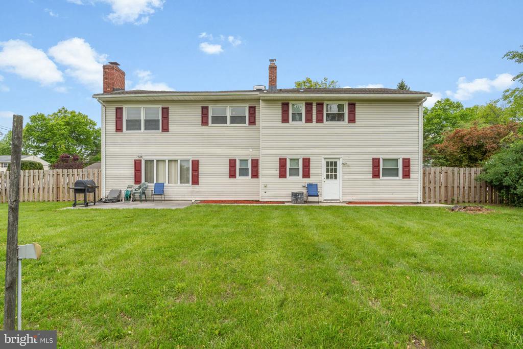 1305 CARLISLE ROAD