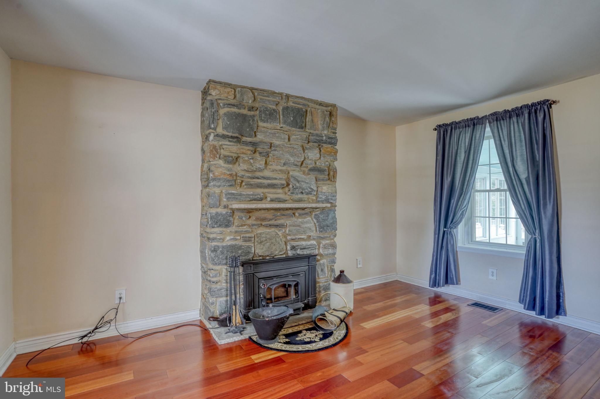 1078 SMITHBRIDGE