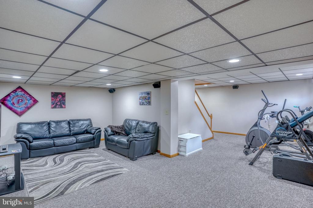 3847 ROTHERFIELD LANE