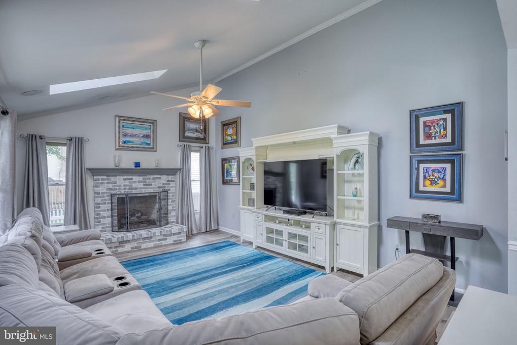 3847 ROTHERFIELD LANE