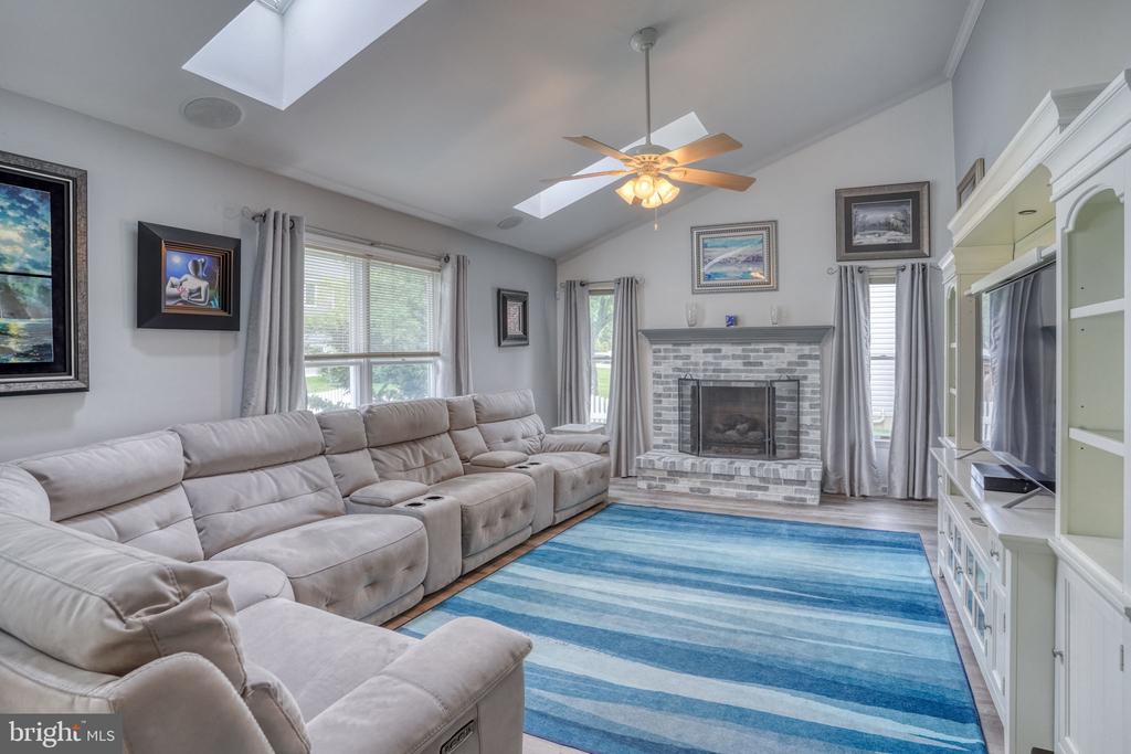 3847 ROTHERFIELD LANE