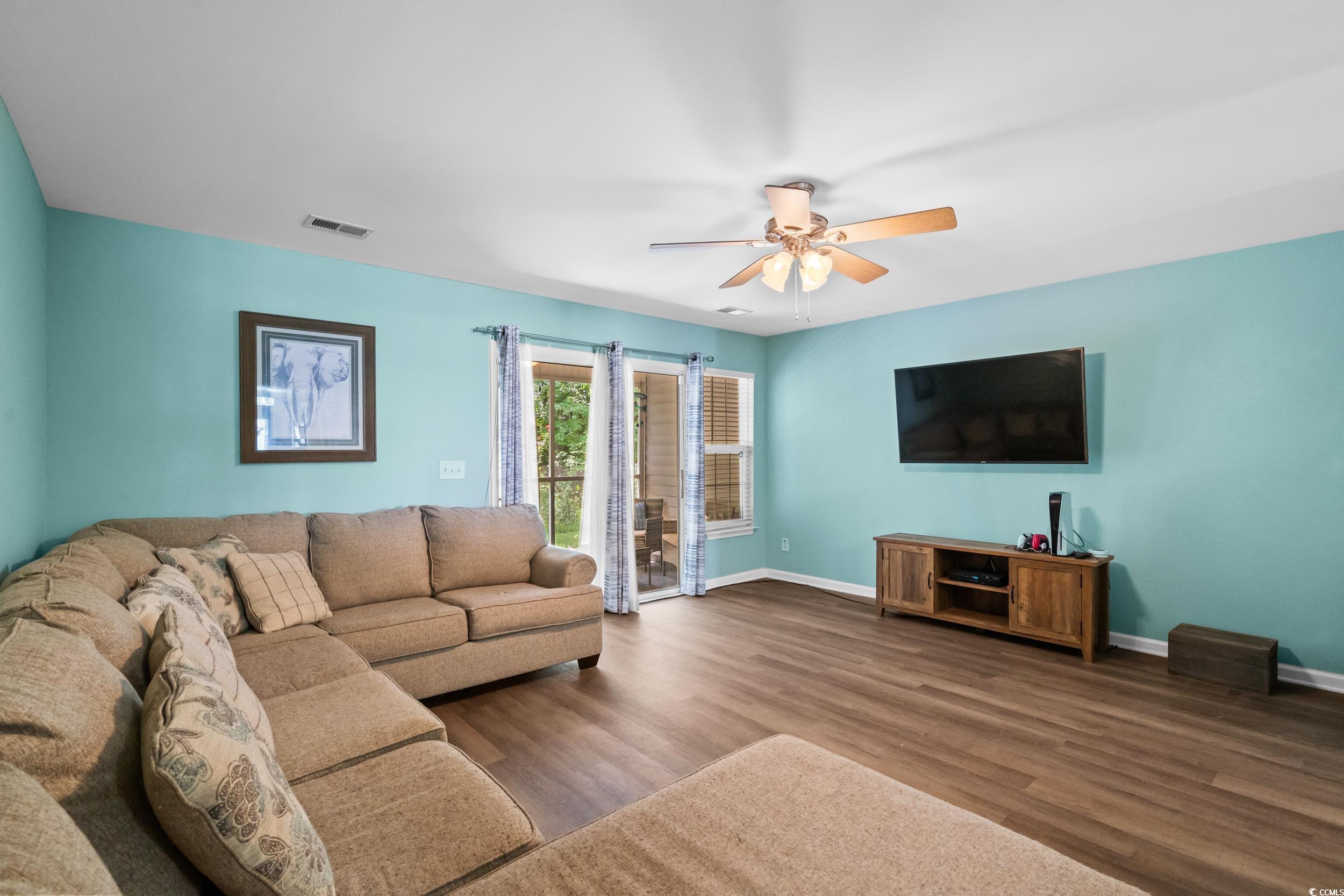 1060 Harvester Circle Unit: 1060