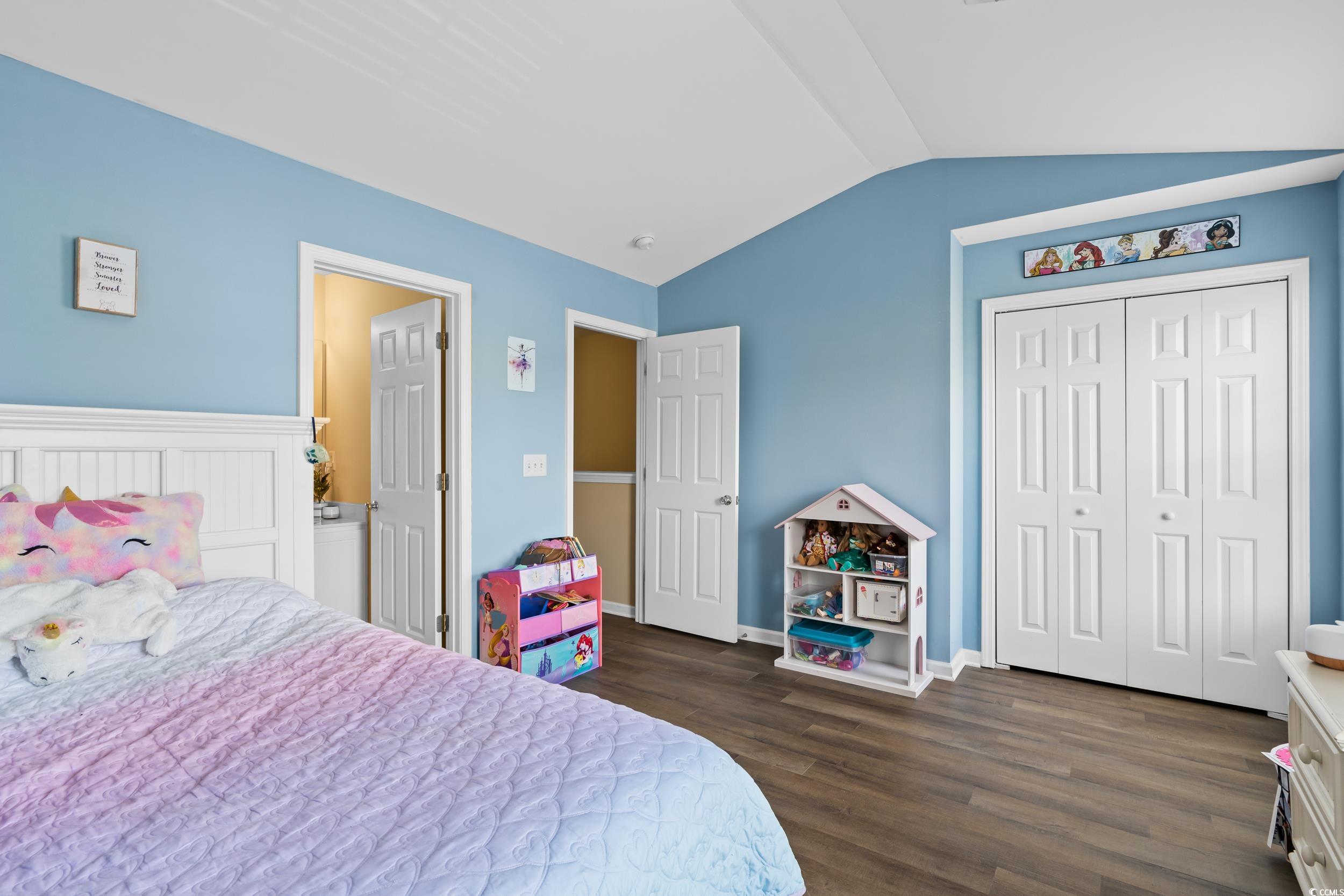 1060 Harvester Circle Unit: 1060