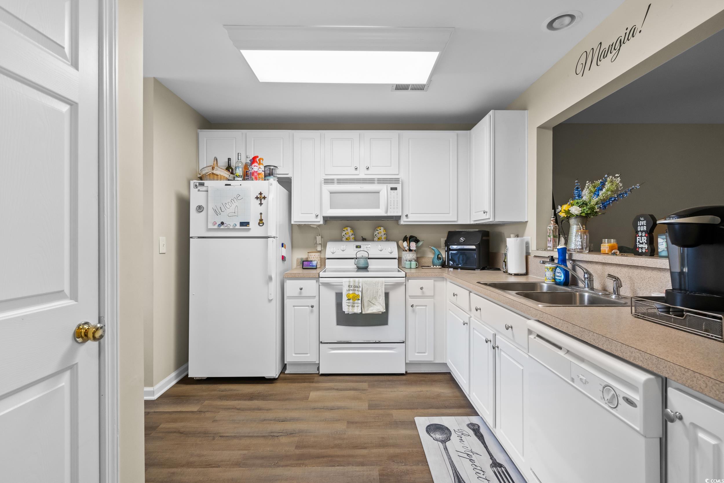 1060 Harvester Circle Unit: 1060