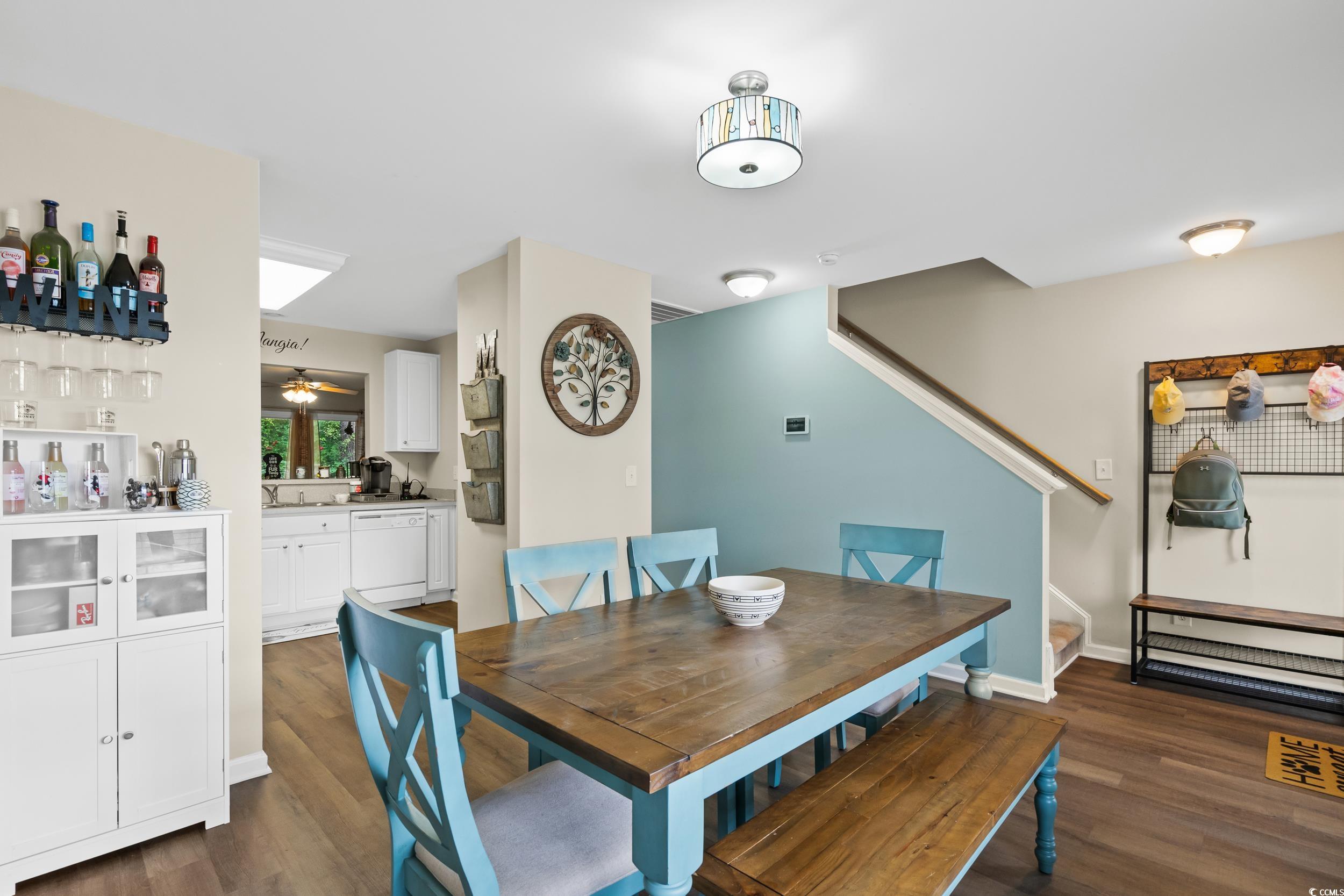 1060 Harvester Circle Unit: 1060