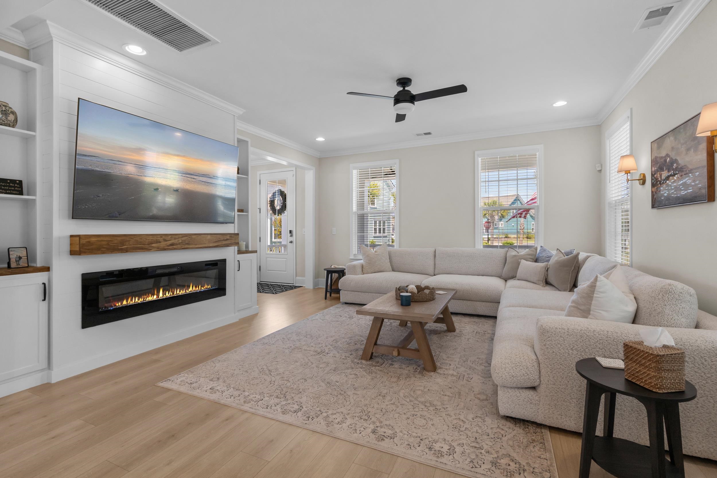222 Delano Way