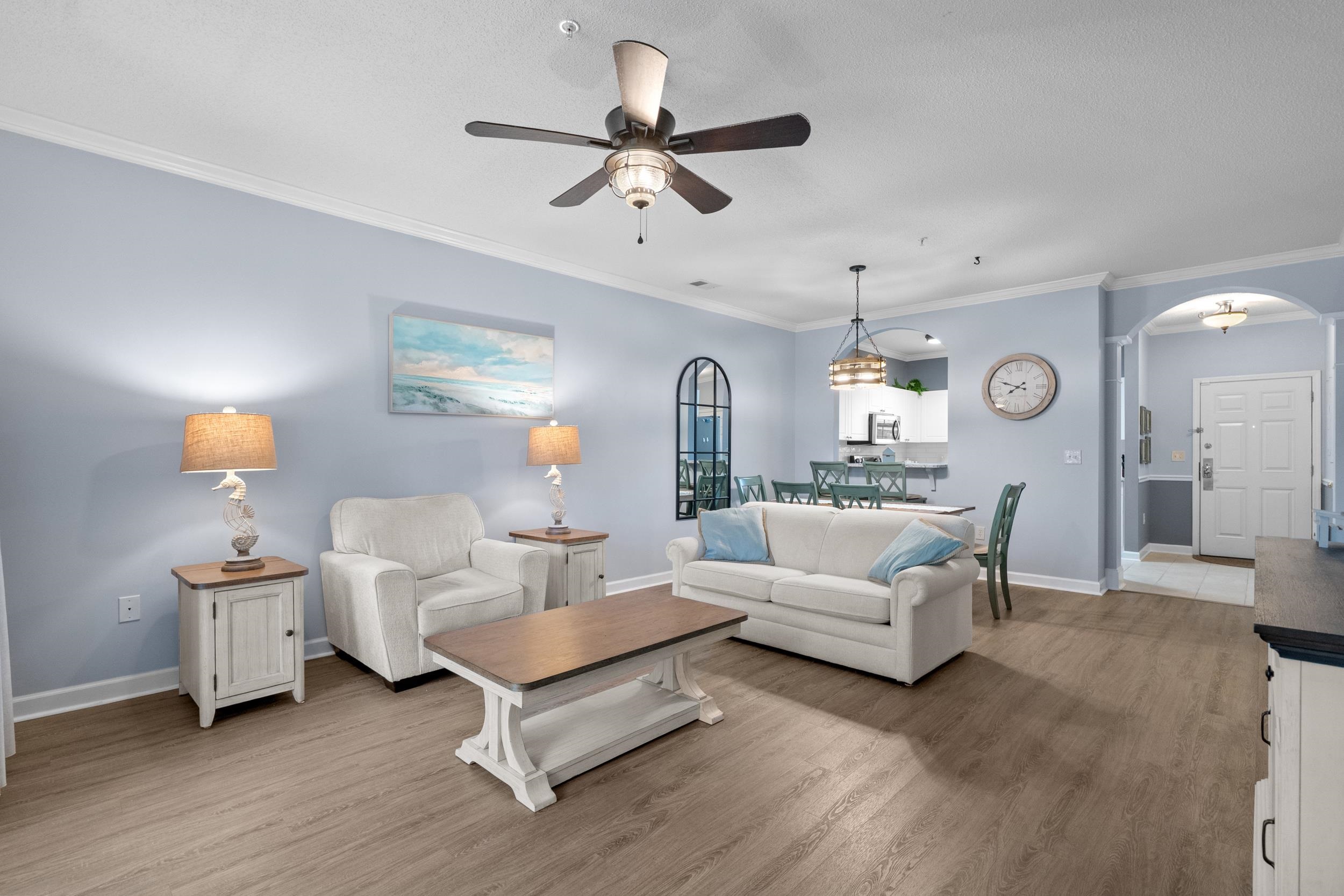 5825 Catalina Dr. Unit: 712