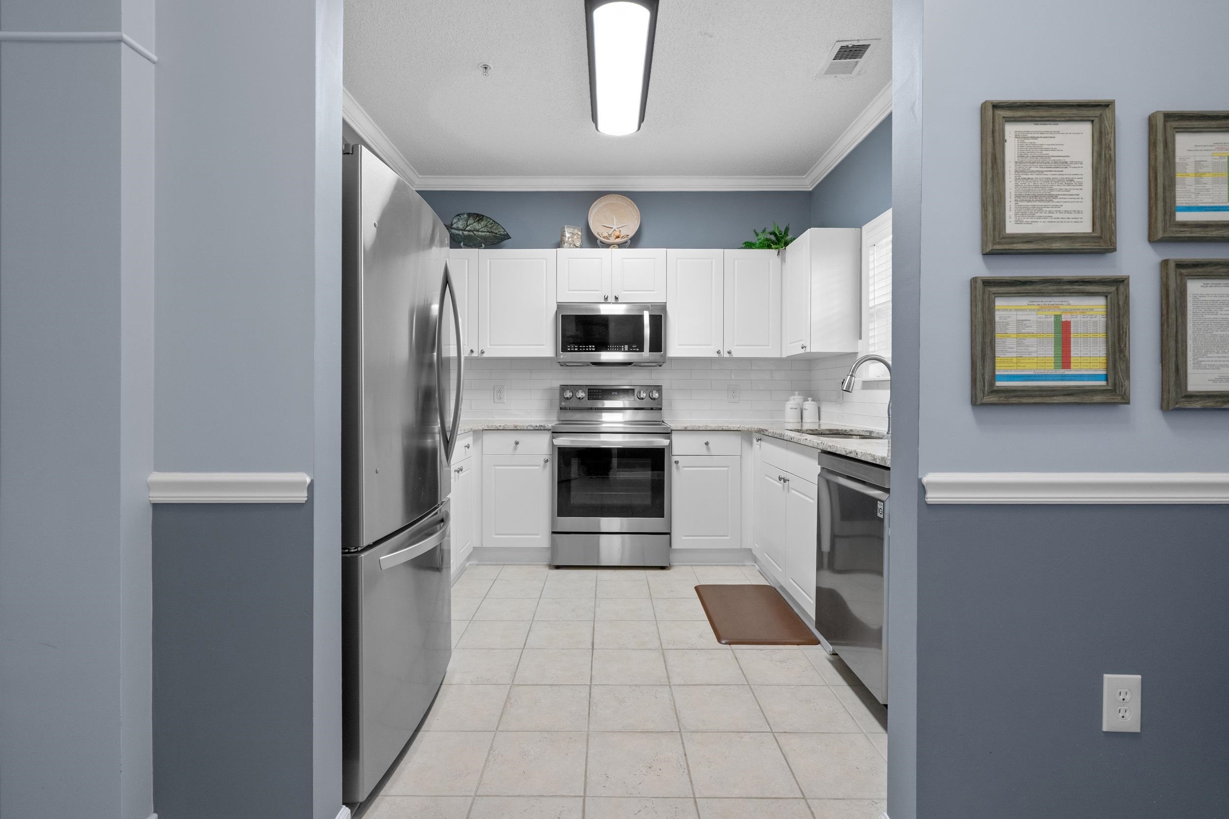 5825 Catalina Dr. Unit: 712