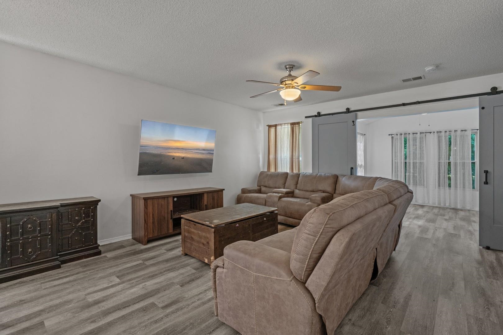 121 Bellegrove Dr.