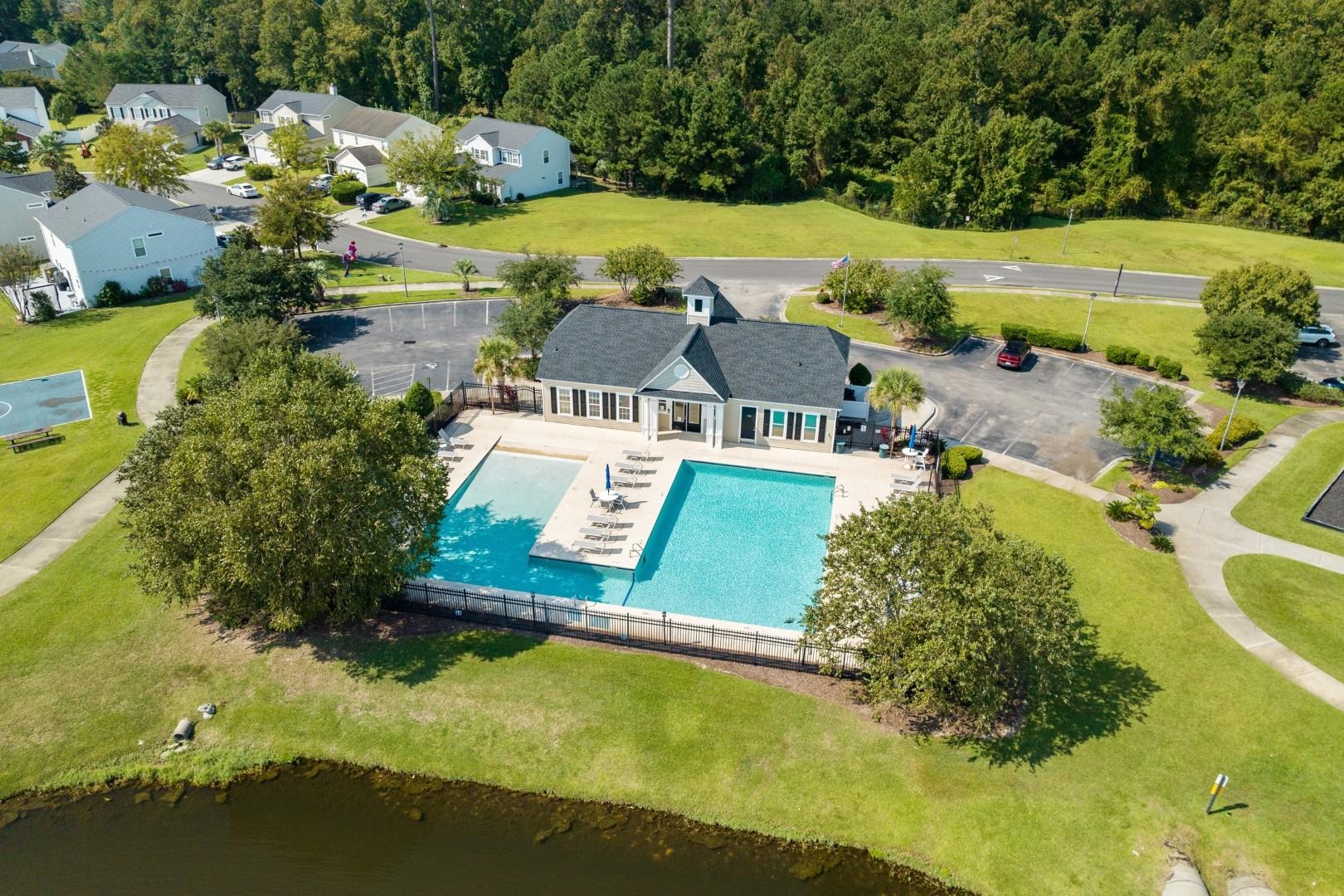 121 Bellegrove Dr.
