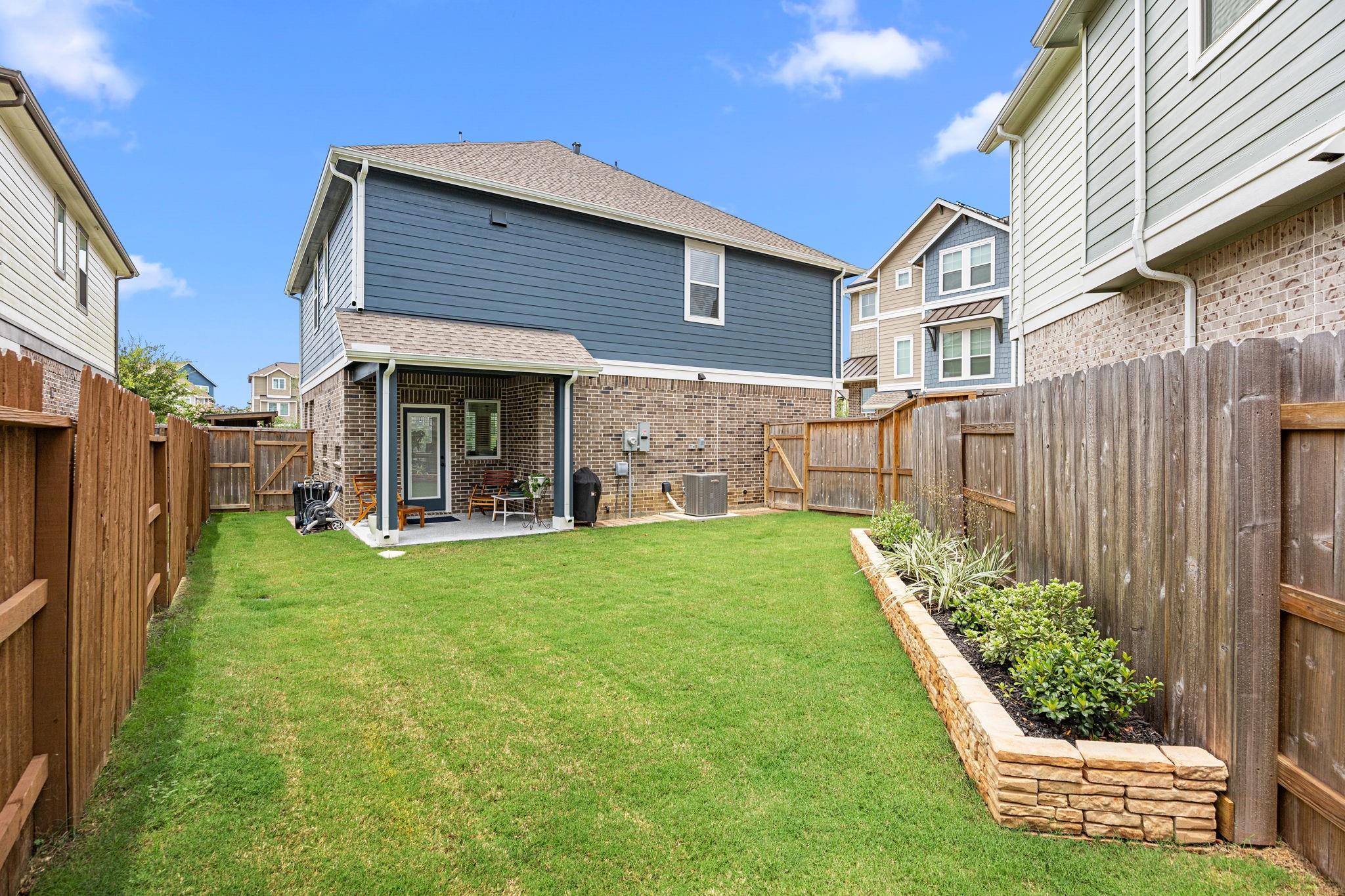 7618 Redbud Orchard Road