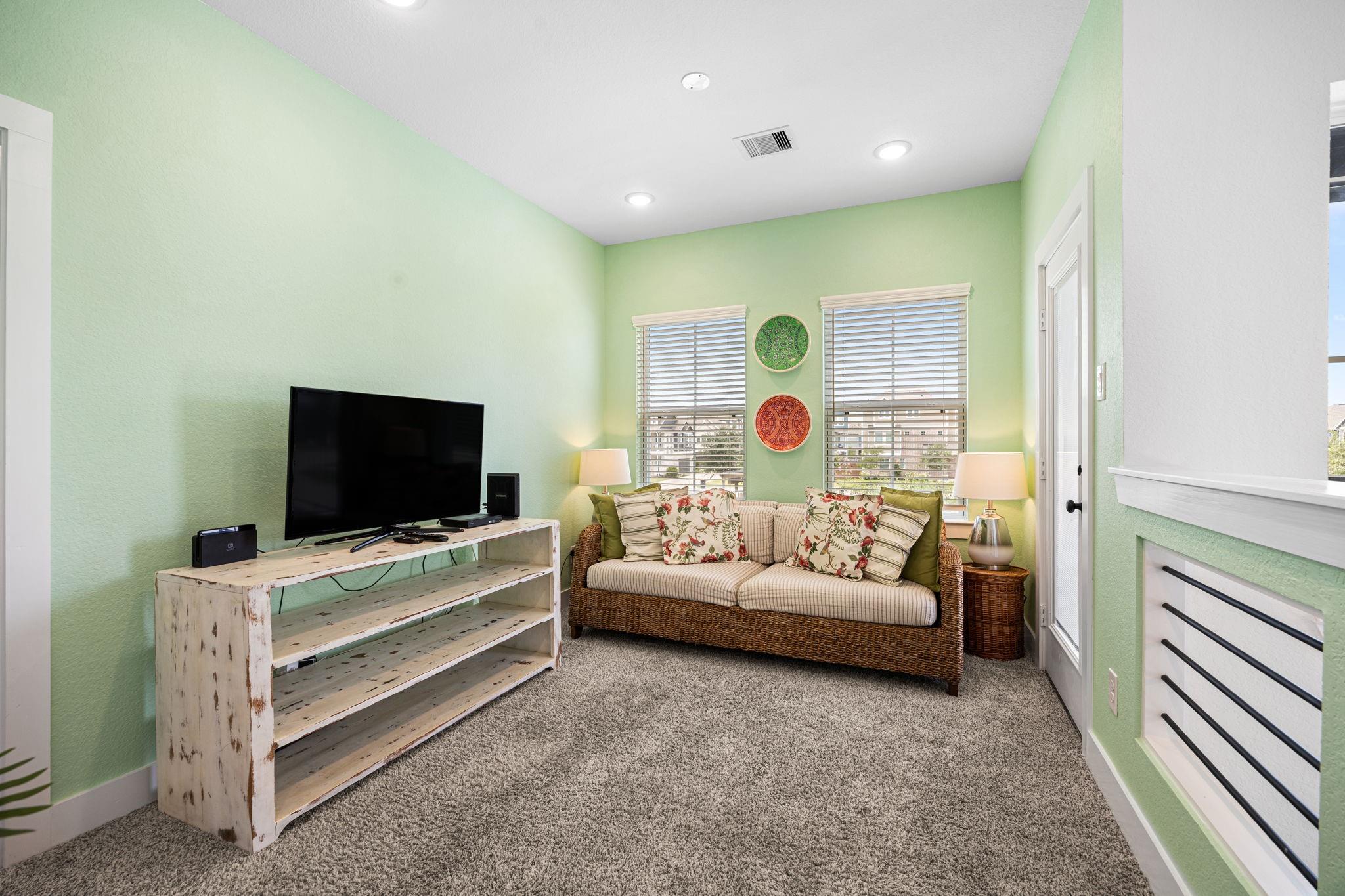 7618 Redbud Orchard Road