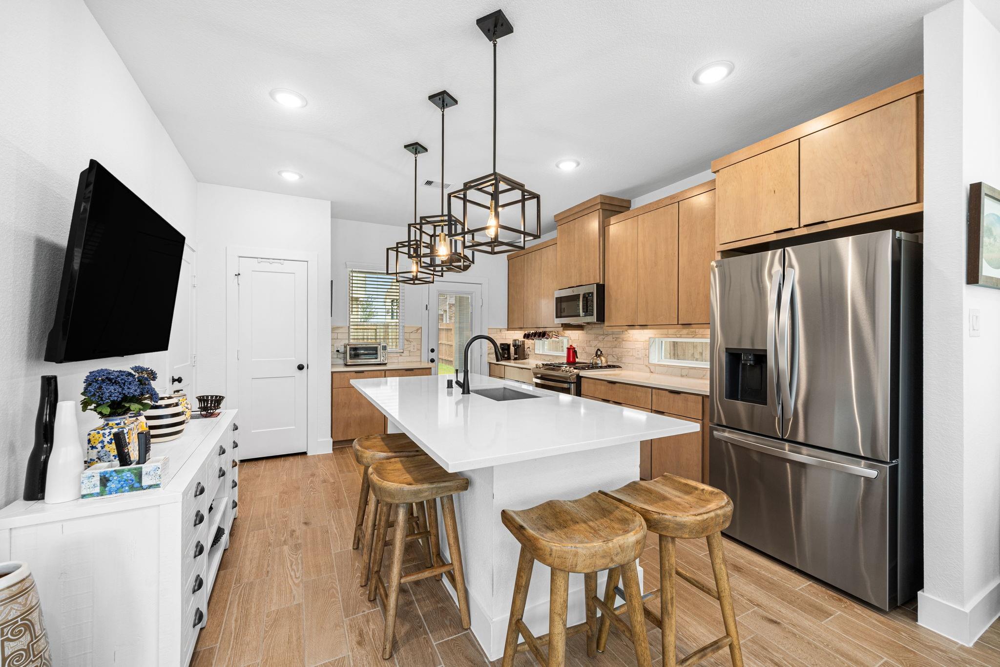 7618 Redbud Orchard Road