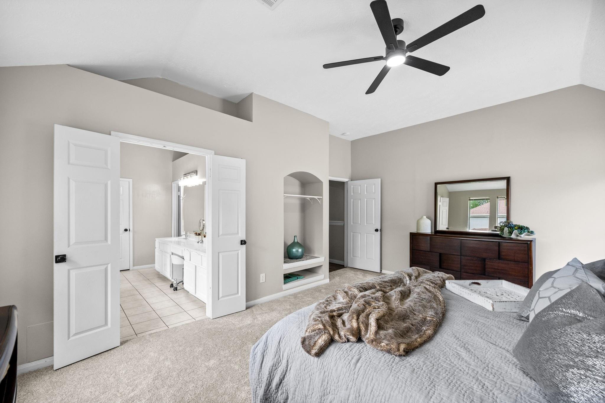 814 Legend Spring Drive