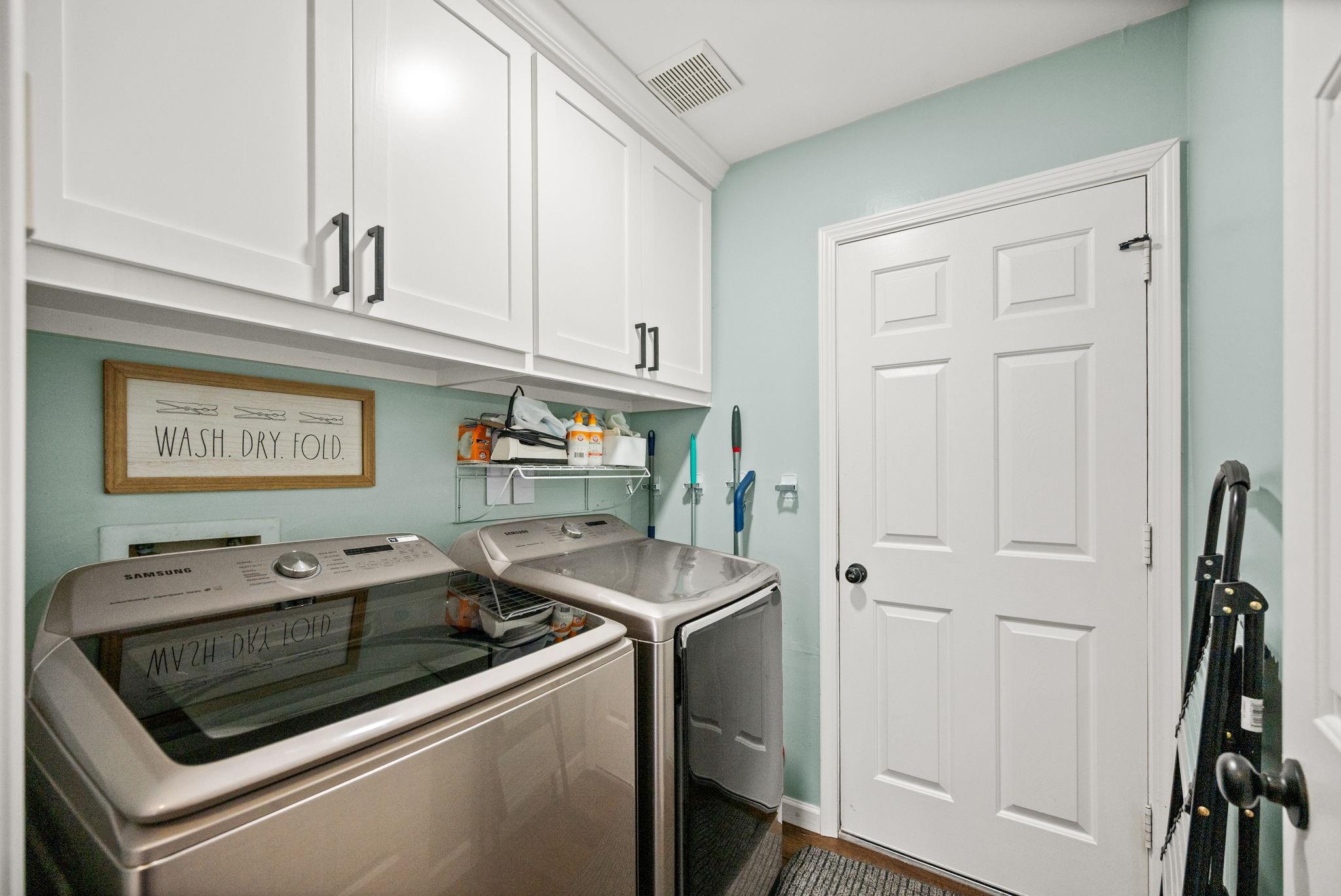 814 Legend Spring Drive