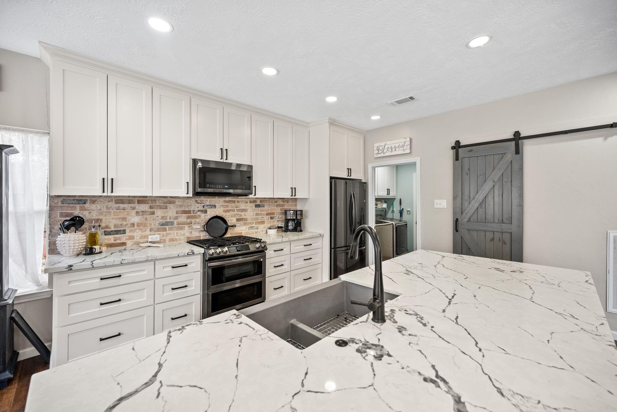 814 Legend Spring Drive