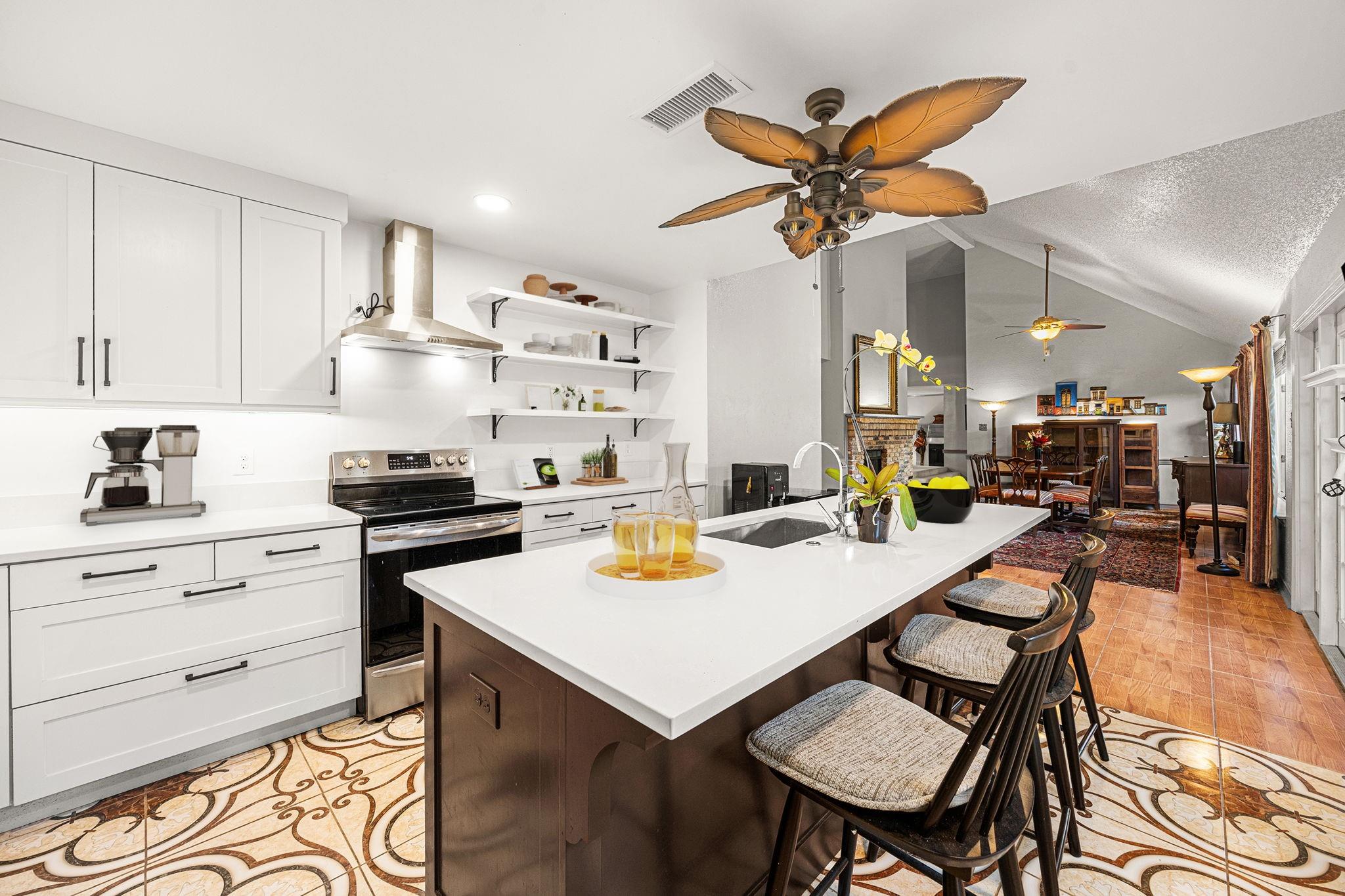 1513 Beaconshire Road