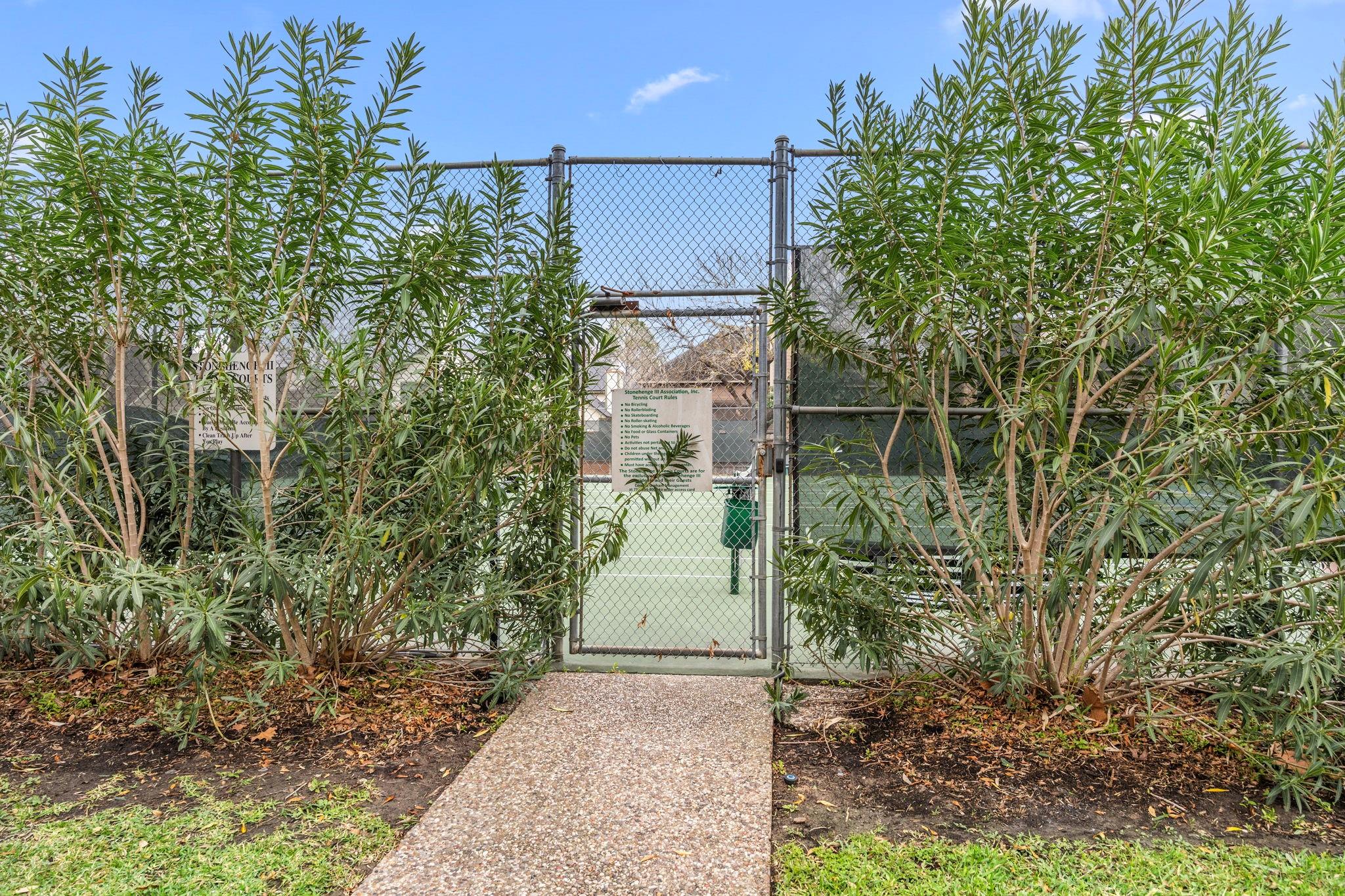 1513 Beaconshire Road