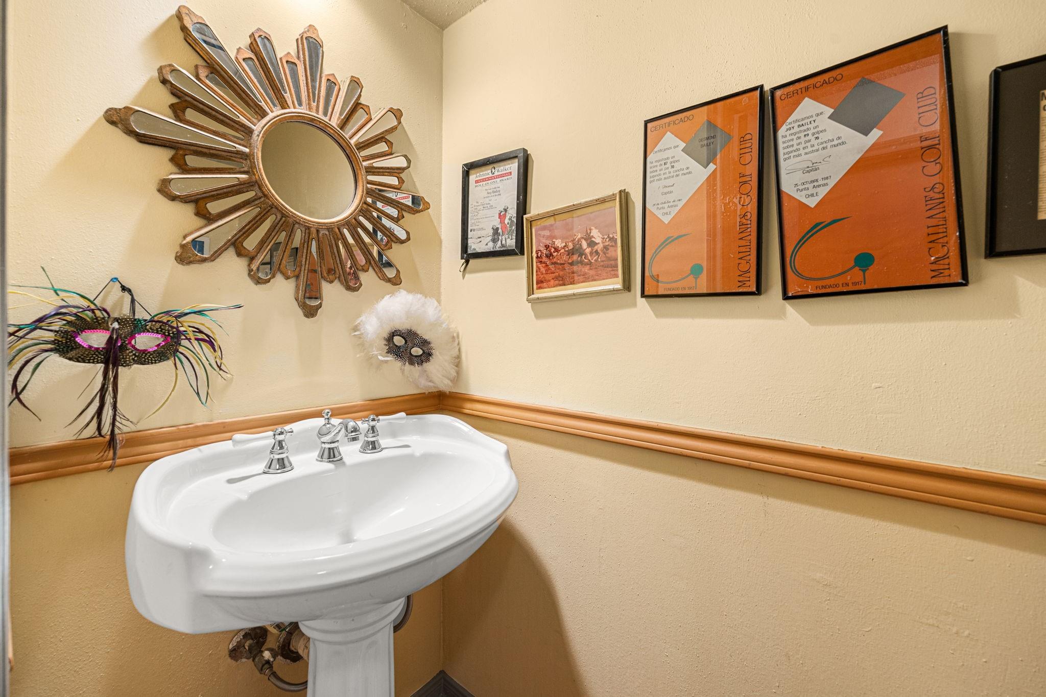 1513 Beaconshire Road