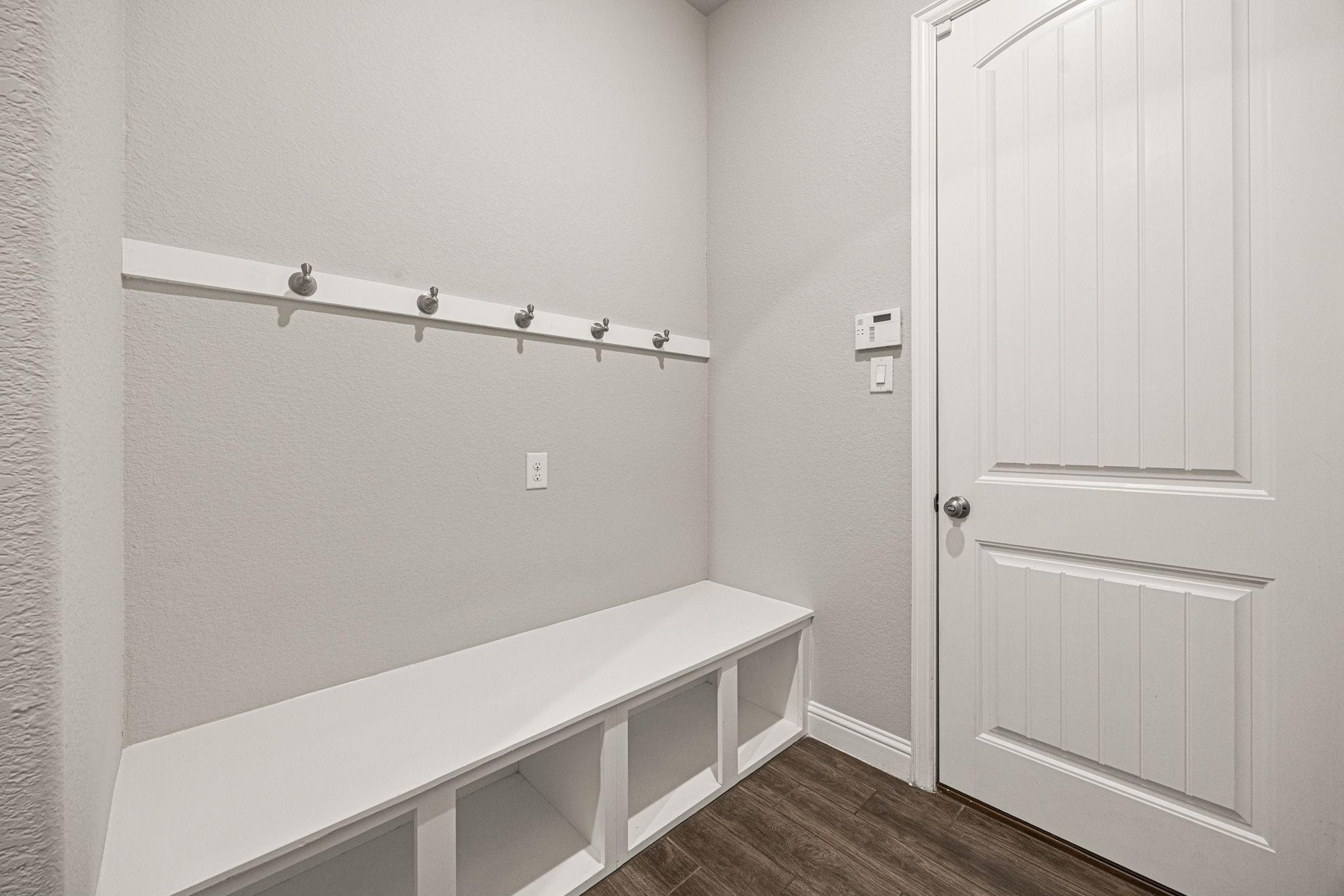 1618 Saxon Bend Trail