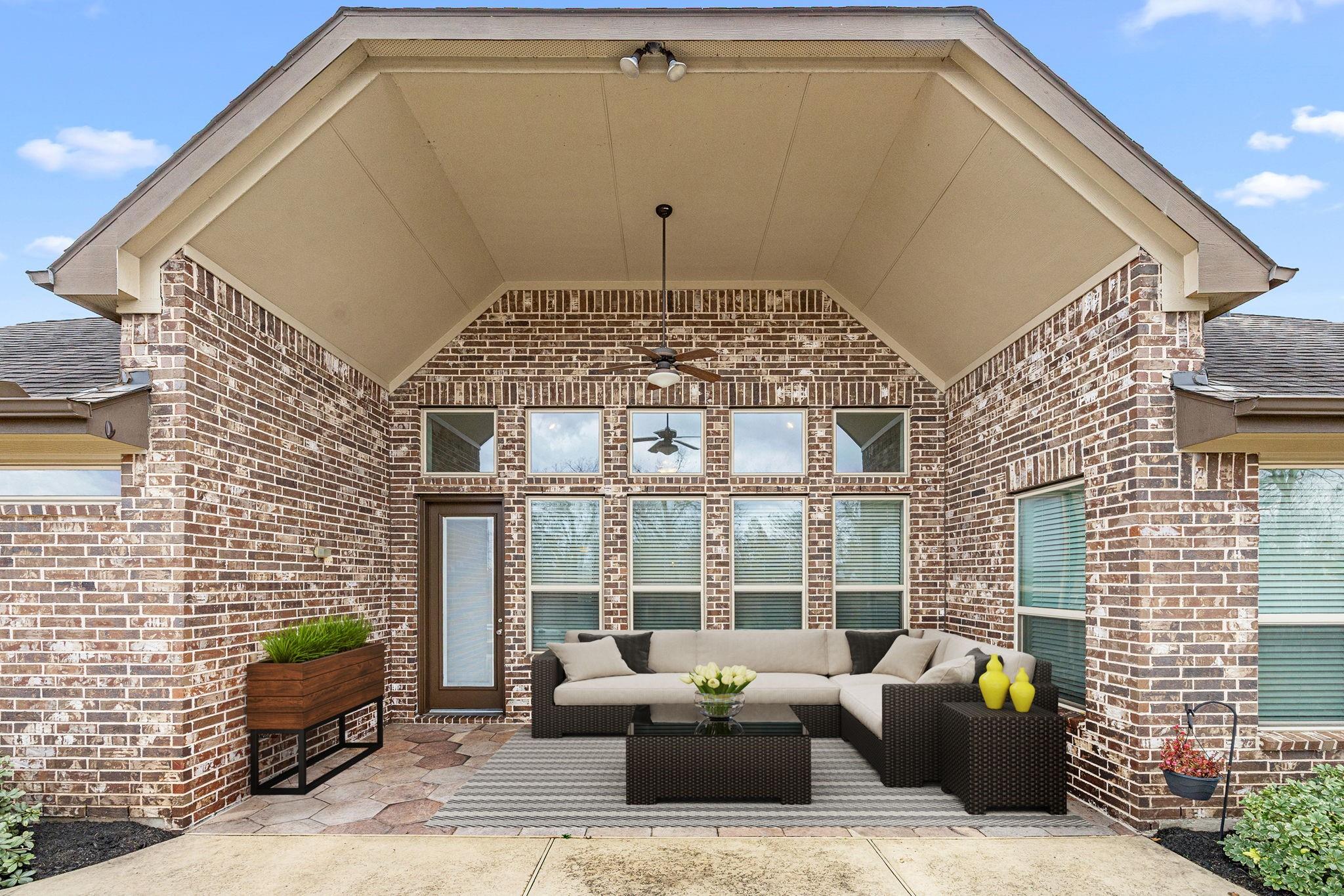 1618 Saxon Bend Trail