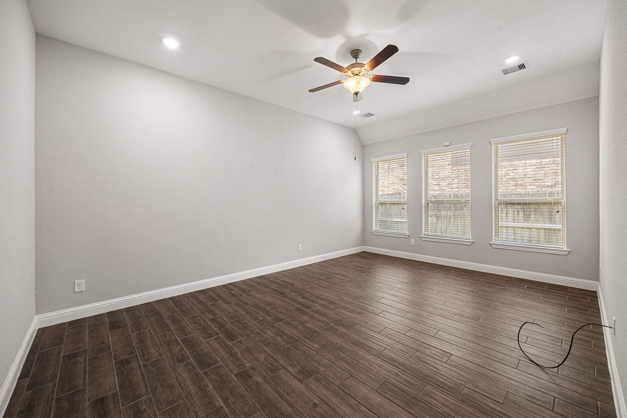 1618 Saxon Bend Trail