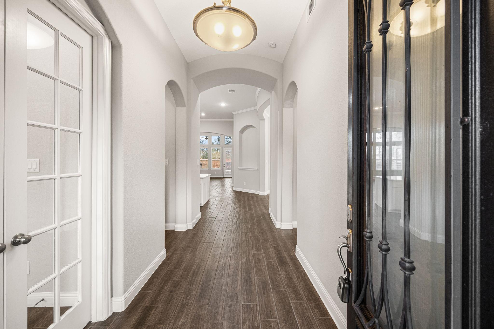 1618 Saxon Bend Trail