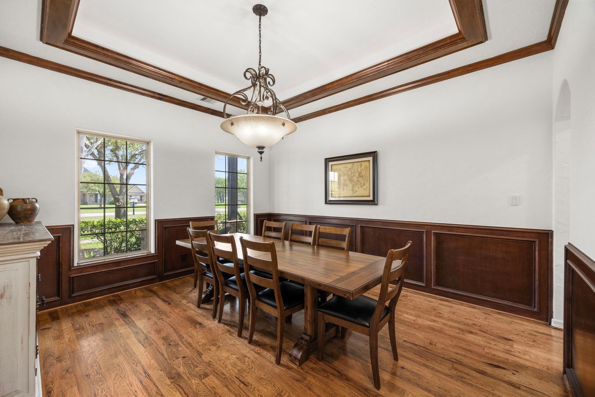 4611 Oasis Point