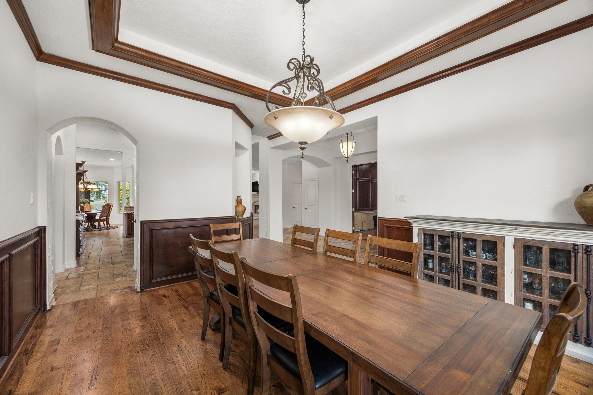 4611 Oasis Point