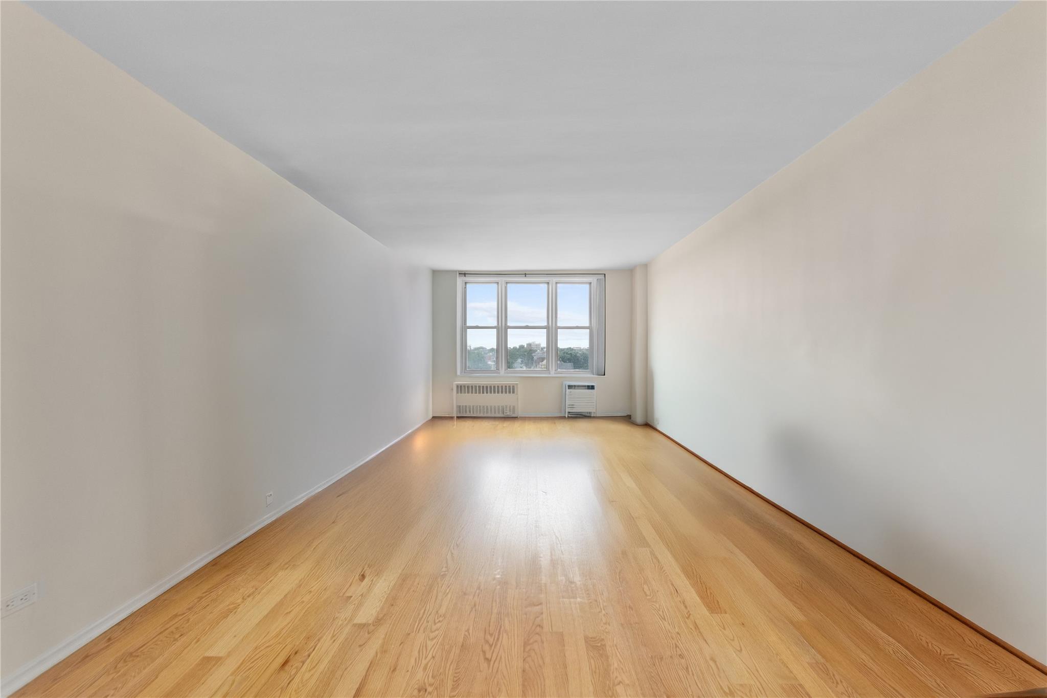 1625 Emmons Avenue Unit: 6B